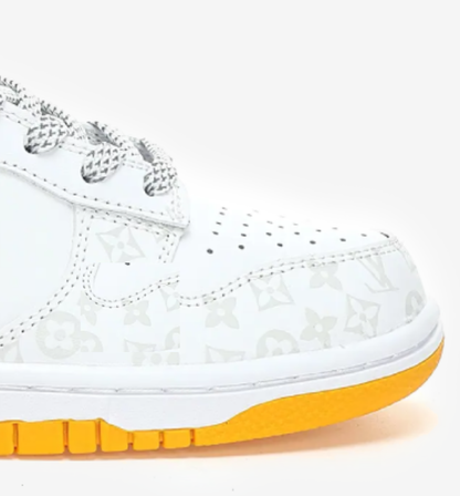 SB Dunk Low